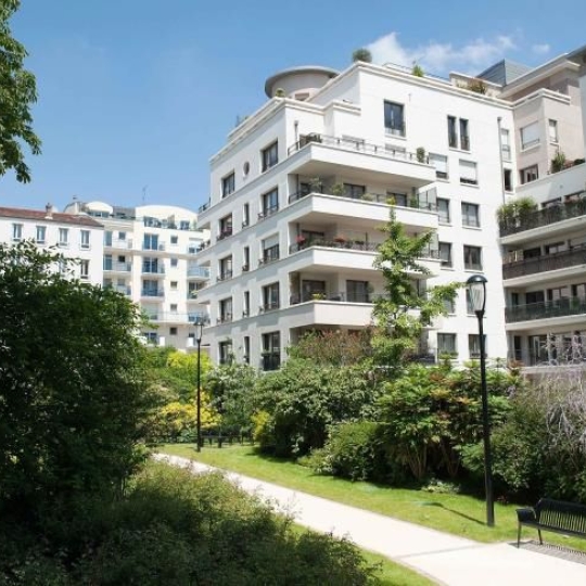  Annonces GARGES : Appartement | COURBEVOIE (92400) | 51 m2 | 345 000 € 