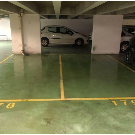 Annonces GARGES : Parking | PARIS (75011) | 12.00m2 | 28 000 € 