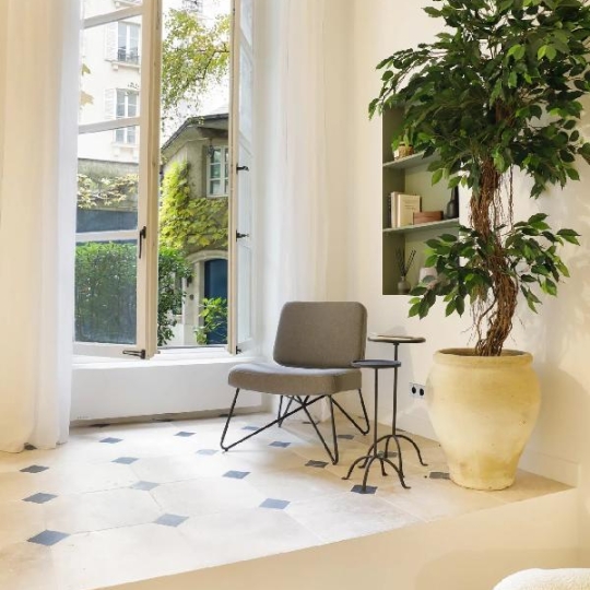  Annonces GARGES : Appartement | PARIS (75006) | 69 m2 | 1 325 000 € 