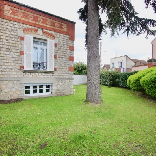  Annonces GARGES : Maison / Villa | MONTMAGNY (95360) | 262 m2 | 832 000 € 