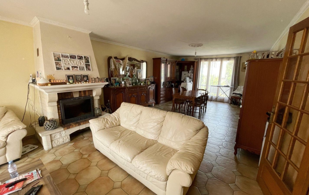 Annonces GARGES : Maison / Villa | TREMBLAY-EN-FRANCE (93290) | 200 m2 | 504 000 € 