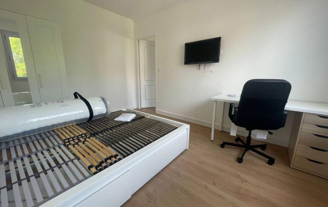 Annonces GARGES : Appartement | LA COURNEUVE (93120) | 12 m2 | 620 € 