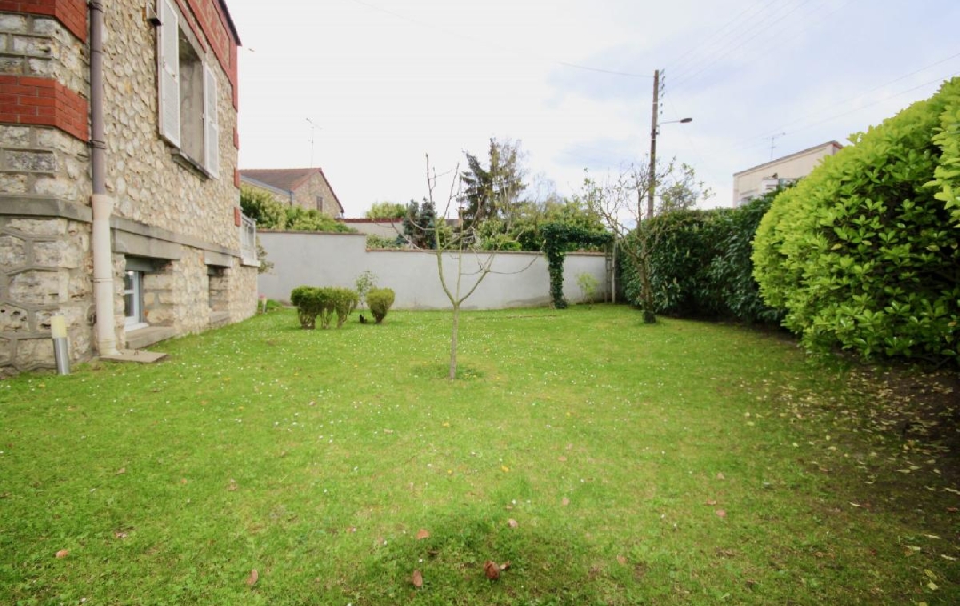 Annonces GARGES : Maison / Villa | MONTMAGNY (95360) | 262 m2 | 832 000 € 